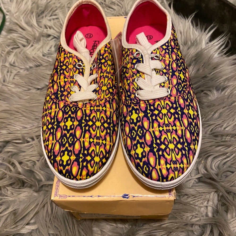 MULTI-COLORED SNEAKERS